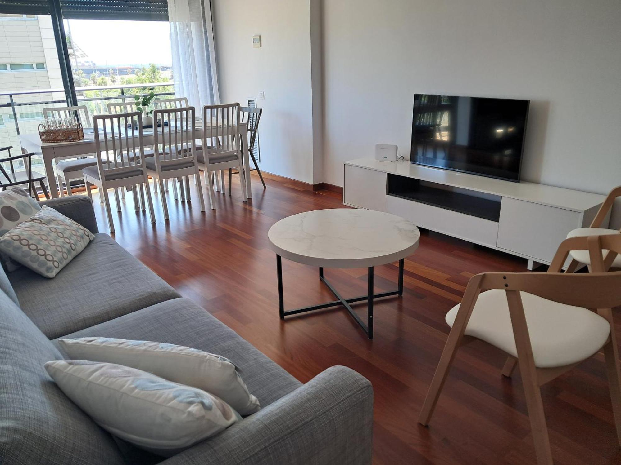 Modern Apartment, With Parking, Close To The Beach!! Sant Adria de Besos Exterior foto